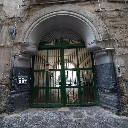 Home Nonna Sabina - Centro Storico Napoli Exterior foto